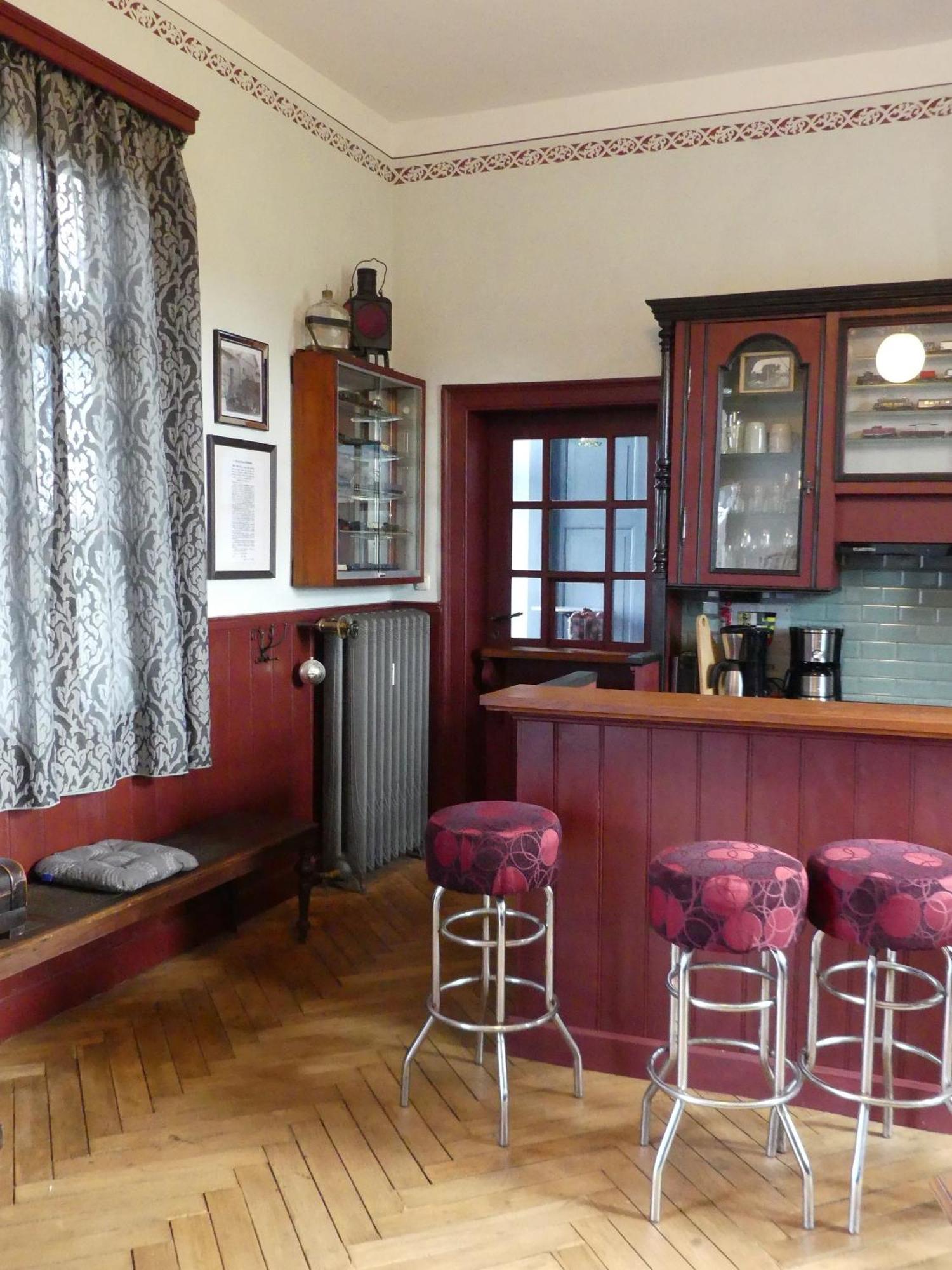 Ferienwohnung Bahnhof 1892 Meeder Luaran gambar